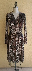 Donna Morgan animal print wrap dress, women stretch belted size 2 - Picture 1 of 9