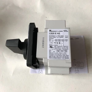 1Pc BENEDICT LS25EA2 DC Switches Disconnector for Panel Mounting - Picture 1 of 5