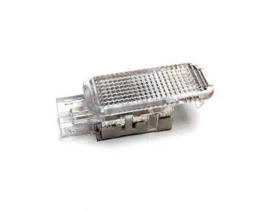 03-22 LÁMPARA LUZ INTERIOR AUDI A3 A4 ALLROAD A5 A6 A7 S4 S5 S6 A8 CORTESÍA TRANSPARENTE Foto 1 de 3