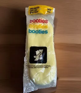VTG Socks Booties Brushed Yellow 9-11 80's Acrylic Low Cut Eros Hosiery USA NOS - Picture 1 of 4