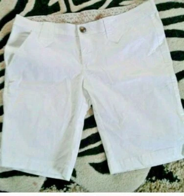 EUC BUFFALO WHITE COTTON BLEND BERMUDA SHORTS 30 a574 - Image 1 of 4