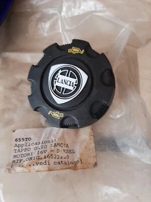 TAPPO INTRODUZIONE OLIO LANCIA DEDRA - DELTA - KAPPA - Y ORIGINALE 46522230 - Imagem 1 de 2