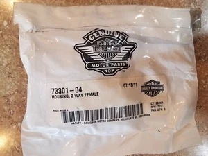 Genuine Harley Davidson 2 Way Female Housing P/N: 73301-04 - Picture 1 of 1