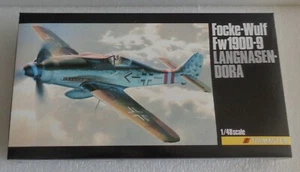 NEW TRIMASTER FOCKE-WULF FW190D-9 LANGNASEN DORA GERMAN AIRPLANE MODEL 1:48 - Picture 1 of 4