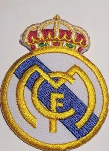 Real Madrid Fußball Logo Aufnäher/Bügelbild hochwertiger Patch ca. 2 x 3 cm  - Bild 1 von 1