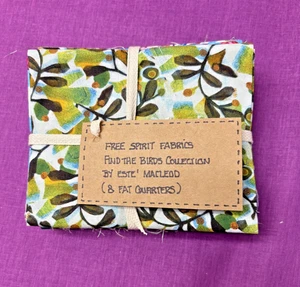 Fat Quarter Bundle- FREESPIRITS FABRICS -Find the Birds by Este' MacLeod-(8 FQ) - Picture 1 of 2