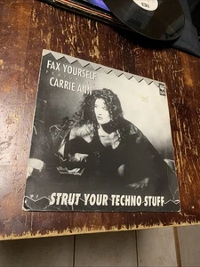 Fax Yourself Featuring Carrie Ann – Strut Your Techno Stuff 12” Single Record - Foto 1 di 24