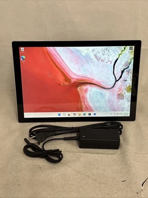 Microsoft Surface Pro 5th Gen. 12.3" (256GB, Intel i5) - Silver *LCD Spots* - Image 1 of 4