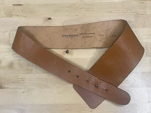 Vintage Banana Republic English Saddle Hide Wide Brown Tan Leather Belt Size 26 - Picture 1 of 4