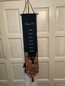 Kentucky Wildcats Vintage Championship Banner NCAA Champions Thru 1998 - Picture 1 of 3
