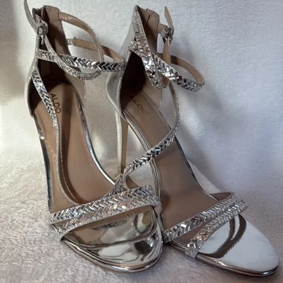 Tacones de aguja Aldo plateados brillantes estrás correa en el tobillo talla 10B nunca usados Foto 1 de 4