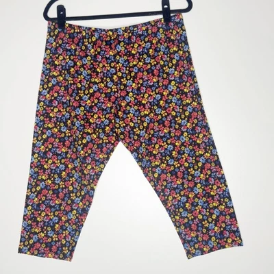 New No Boundaries Juniors Capri Leggings Black Floral Women's Size XXL - Image 1 of 4