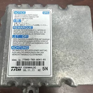 UNIDAD MÓDULO CONTROL HONDA FIT SRS PN: 77960-TK6-A041-M1 (P) - Imagen 1 de 3