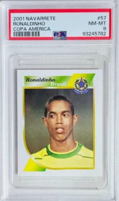 Футбольная карточка 2001 Navarrete Copa America No57 Ronaldinho PSA 8 почти как новая Бразилия - Изображение 1 из 2