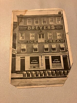 Anuncio de helado Breyers EB Stone Restaurant Burlington NJ Foto 1 de 4