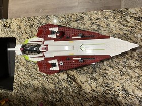 LEGO Star Wars: Obi-Wan's Jedi Starfighter (10215)
