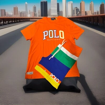 Conjunto de camisa polo Ralph Lauren naranja (L) y pantalones cortos a rayas multicolores (M) para hombre Foto 1 de 4