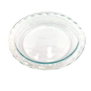 Plato para hornear Pyrex de vidrio transparente de 9,5 pulgadas con volantes borde estriado C209 - Imagen 1 de 13