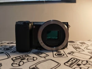 Sony α (alpha) NEX-5T 16.1 MP Digital Camera - Boy only - Picture 1 of 12