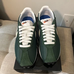 Damen grün Nike W-LD 1000 Größe 7,5 - Bild 1 von 9