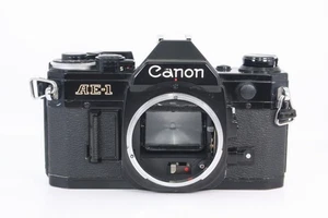 Canon AE-1 analoge Spiegelreflexkamera 35 mm schwarzes Gehäuse [FAST NEUWERTIG] KOSTENLOSER VERSAND Japan #344 - Bild 1 von 9