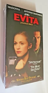Evita (VHS, 1997) Madonna Antonio Banderas Factory Sealed - Foto 1 di 9