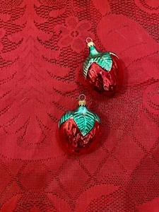 (2) Vintage Columbia rote Erdbeere Weihnachten Glas Ornament Obst - Bild 1 von 2