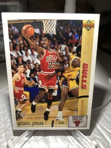 1991-92 Upper Deck Michael Jordan #44, MJ First UD Card,  Bulls PWE   Tracked