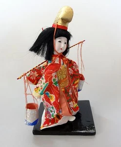k#41 Japanese Vintage Kimono Cloth Gofun Doll 17.5cm / KABUKI 歌舞伎 SHIOKUMI - Picture 1 of 6