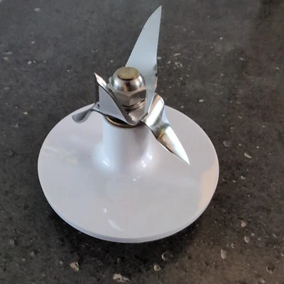 Cuisinart Smart Power Duet Blender Food Processor BFP-703 Blade ONLY - Image 1 of 4