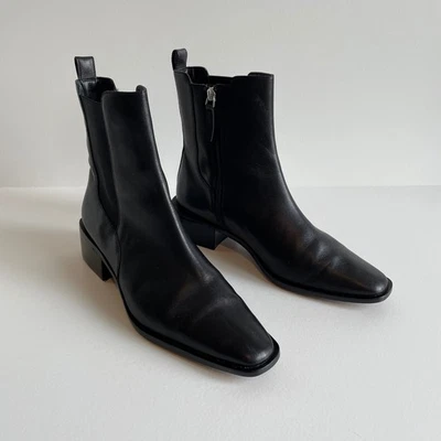 Botas de tornozelo femininas L Paolo couro preto salto bloco biqueira quadrada zíper lateral tamanho 9M - Imagem 1 de 4