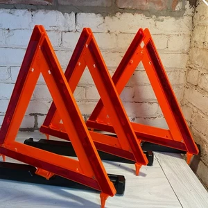 Emergency Warning Road Safety Triangle Kit Reflector Roadside - Signal Stat - RV - Picture 1 of 6
