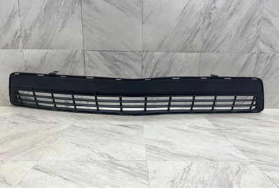 Chevrolet Camaro 2014 2015 montaje de rejilla OEM parte inferior delantera negra 22829523 Foto 1 de 4