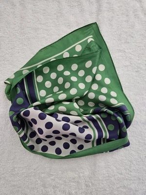 Bufanda rectangular verde, blanca, azul funky a lunares mezcla seda 13" W x 44" L Foto 1 de 4