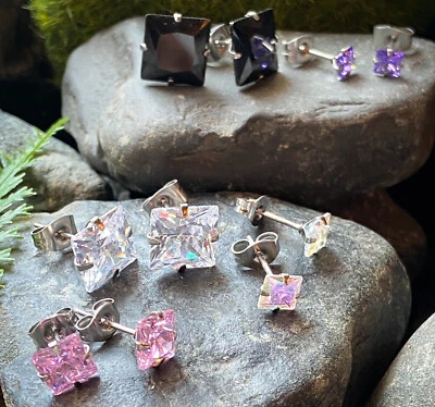 PAR de aretes cuadrados de gema circonita cúbica de acero quirúrgico 316L, elige color y tamaño de gema Foto 1 de 4