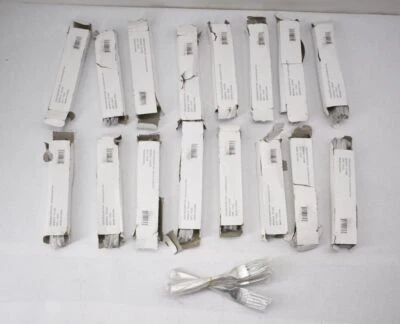 Actualización Horquillas de Cena Internacional Serie Conrad Acabado Satinado Pesado 204 Piezas Foto 1 de 4