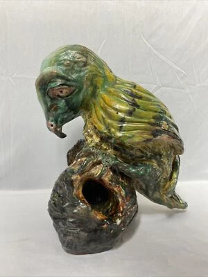 "Antigua mayólica de pájaro loro esculpida a mano de 12""? Estatua escultura firmada terracota Foto 1 de 4