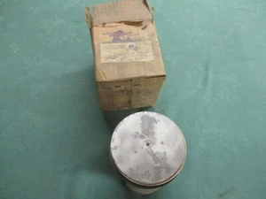 1956 Packard Clipper & Executive Piston 474179 NOS - Picture 1 of 5