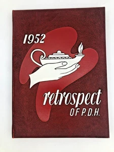1952 Nursing School Yearbook: The Retrospect The Protestant Deaconess Hospital - Imagen 1 de 19