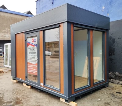 Bürocontainer Container Gartenhaus Pförtnerhaus 4x2,5m Transport bis500km gratis - Bild 1 von 4