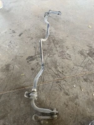 03-07 Barra estabilizadora trasera Infiniti G35 Nissan 350Z OEM 56230AM001 Foto 1 de 4