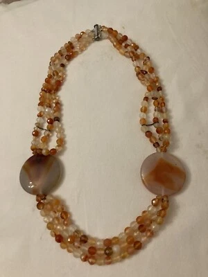 collier pierres naturelles - Photo 1/4