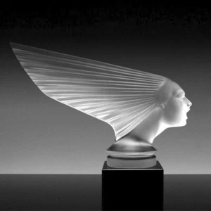 Art Deco ' Victoire ' Hood Ornament Glass Sculpture 1930' H.Hoffmann by Lalique - Picture 1 of 6