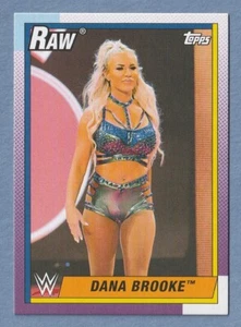 2021 Topps Heritage WWE #10 Dana Brooke - Bild 1 von 2