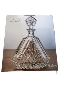 CRYSTAL WHISKEY DECANTER Triangular Dublin Collection Shannon Godinger - Picture 1 of 3