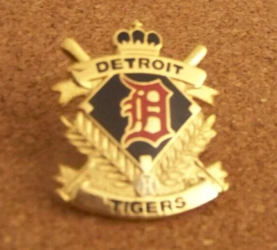 Detroit Tigers D logo crest lapel pin 1992 MLB - Image 1 of 4