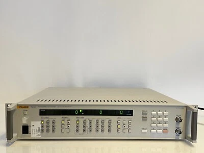 Fluke PM5193 V/PH Programmable Synthesizer Function Generator - Image 1 of 4