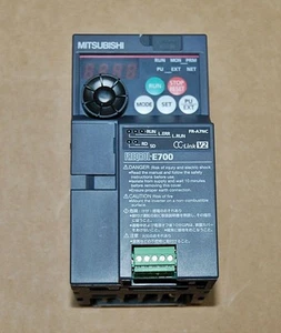 MITSUBISHI Inverter FR-E720-0.2K 3PHASE CC-LINK V2 free ship - Picture 1 of 2