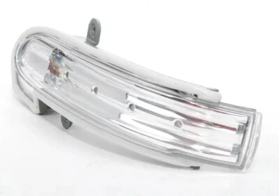 GENUINE Mercedes Benz W203 LEFT Outside Mirror Turn Signal Indicator Light NEW - Image 1 of 2