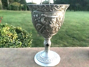 Pewter Chalice Viking Invasion Franklin Mint Stone Stem Great For Halloween VTG - Picture 1 of 4